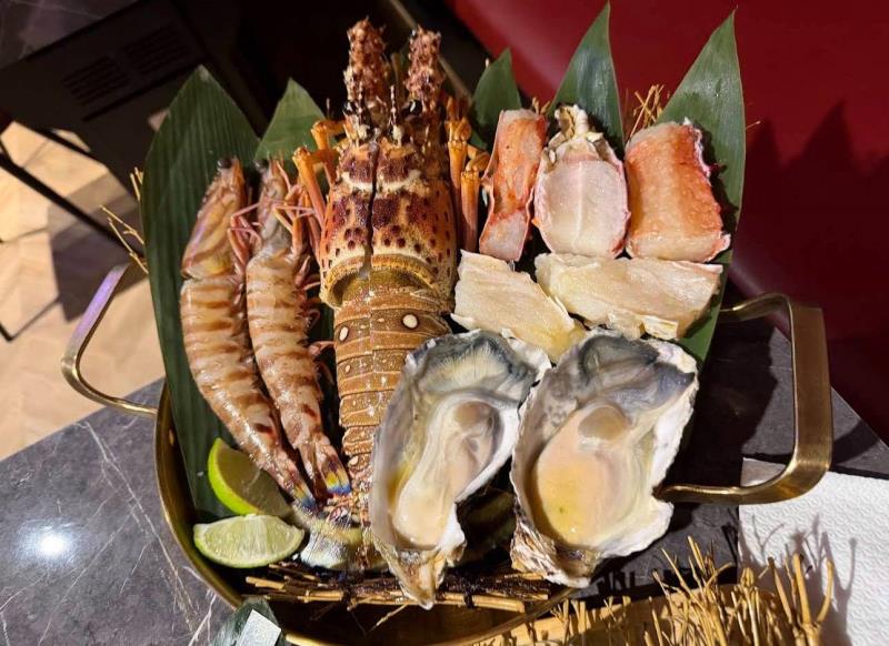 林燒肉插旗台北東區，展現燒肉的極致魅力。