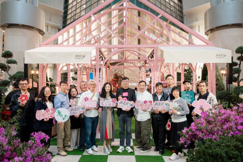 萬金杜鵑花農代表合影。