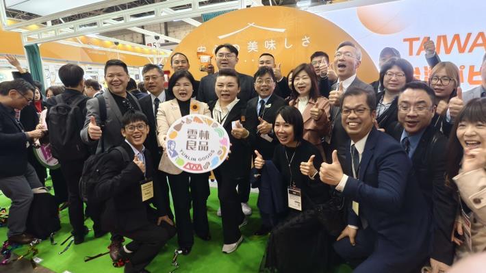 張縣長領隊進軍日本市場，10餘家業者全卯足了勁，希望成功開拓國際市場，業績加倍成長。