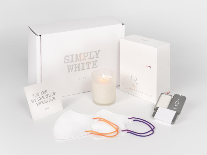 SIMPLY WHITE禮盒。