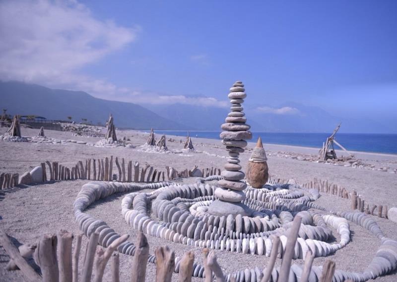 太平洋國際疊石藝術季 創作比賽暖身開跑