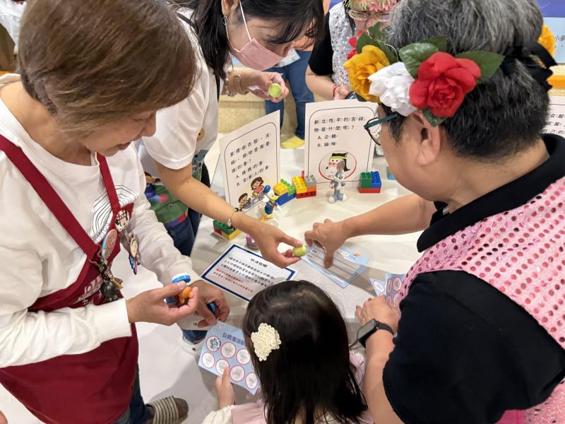 TOYOTA玩具復活節將懷舊童玩「尪仔標」融入闖關遊戲，讓三代在永續中玩出新樂趣 