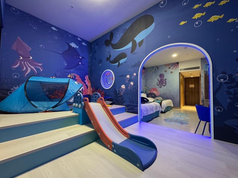 6月30日前至福容台北一館消費滿新台幣888元，即可參加感恩回饋抽獎，獎項包含暢遊全台福容連鎖飯店套房體驗與主題房住宿券。