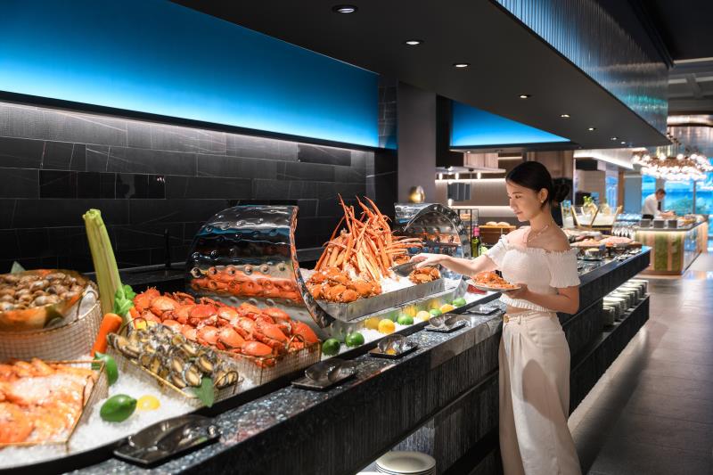 高雄漢來大飯店獨家推出「島語饗夜」一泊二食，期間限定再升級