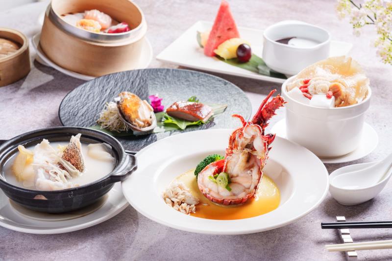 桃花林主打精緻高級中式料理體驗，一個人用餐也能很講究享食