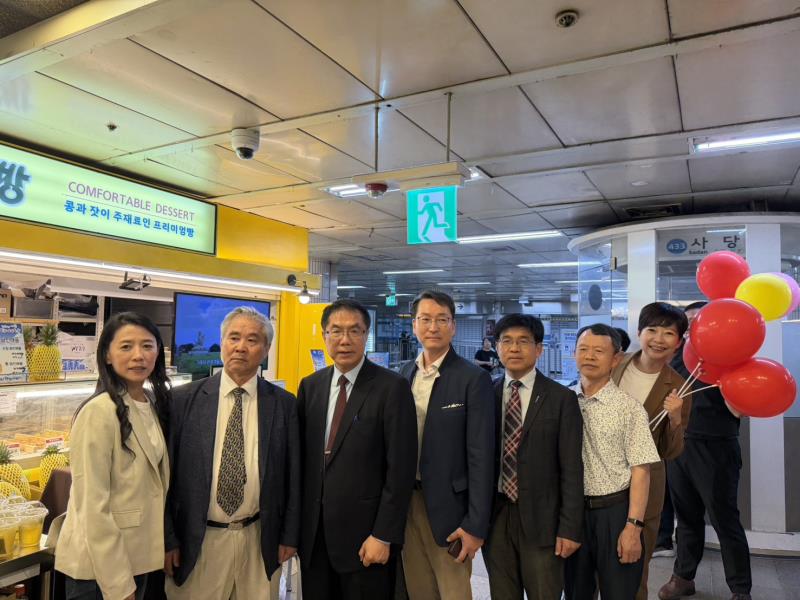 臺南農特產品快閃首爾地鐵商圈 黃偉哲邀韓國民眾品味臺南好滋味