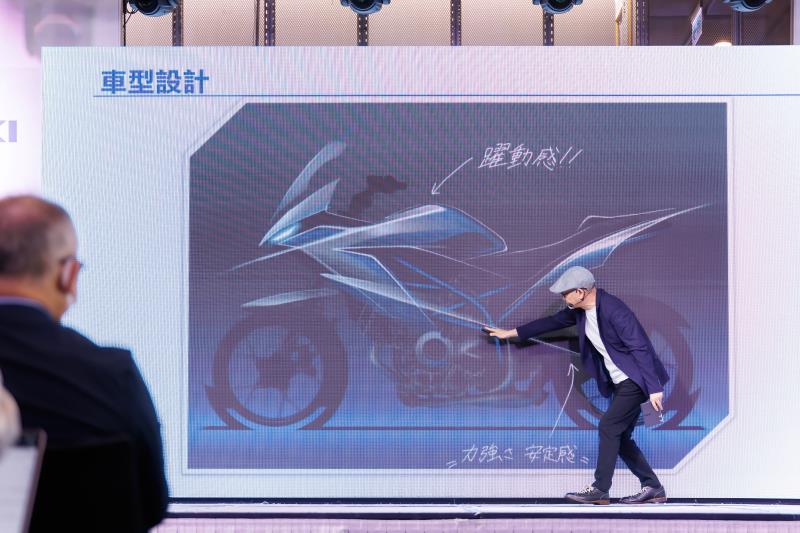 SUZUKI 台鈴工業7月8 日正式宣佈,備受期待的全新跨界休旅車款 SUZUKI SV-7GX 正式在台登場。