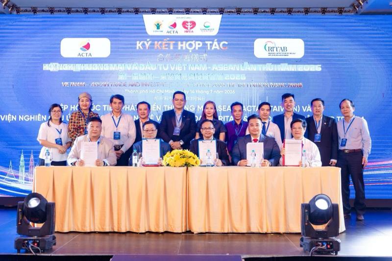 VATIC 2026舉行合作備忘錄簽署儀式，ACTA與越方合作夥伴共同見證台越產業合作新進展。