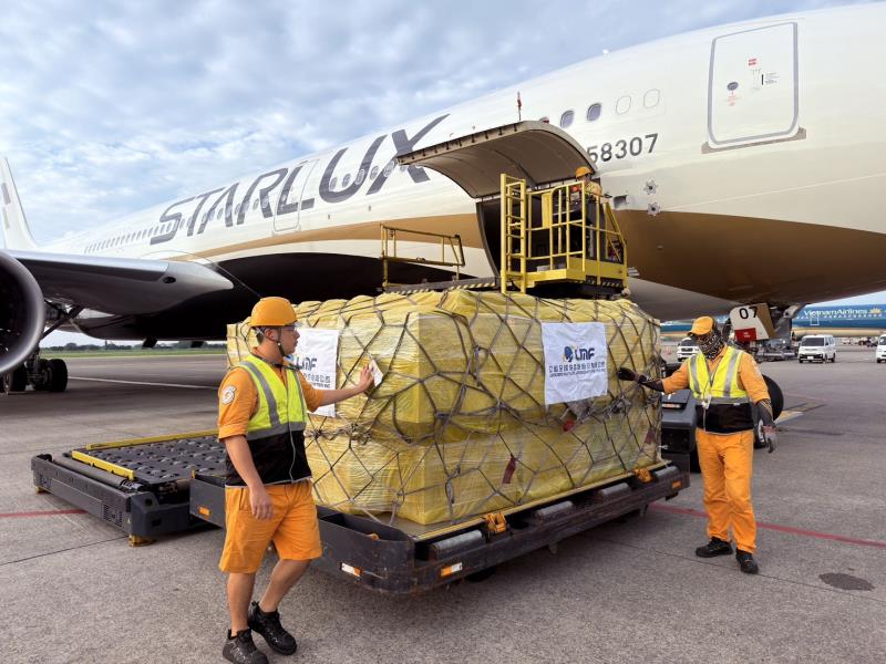 2,343公斤救災物資順利完成裝機，於8月1日如期啟運前往熊本。