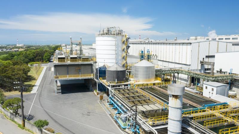 永豐餘打造低碳能源生態系 年減碳8.7萬噸 自發自用電率67%