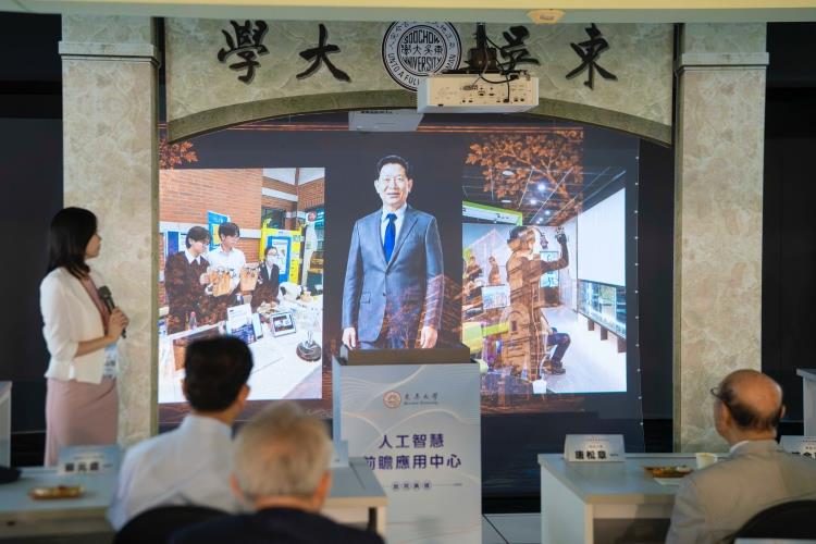 東吳AI跨域教學再進化！NVIDIA H200＋全息投影 「小詹校長」現身主持典禮