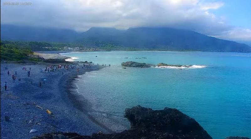 國旅人潮湧向東部離島　花東縱谷單日逾5萬人、澎湖旅客翻數倍