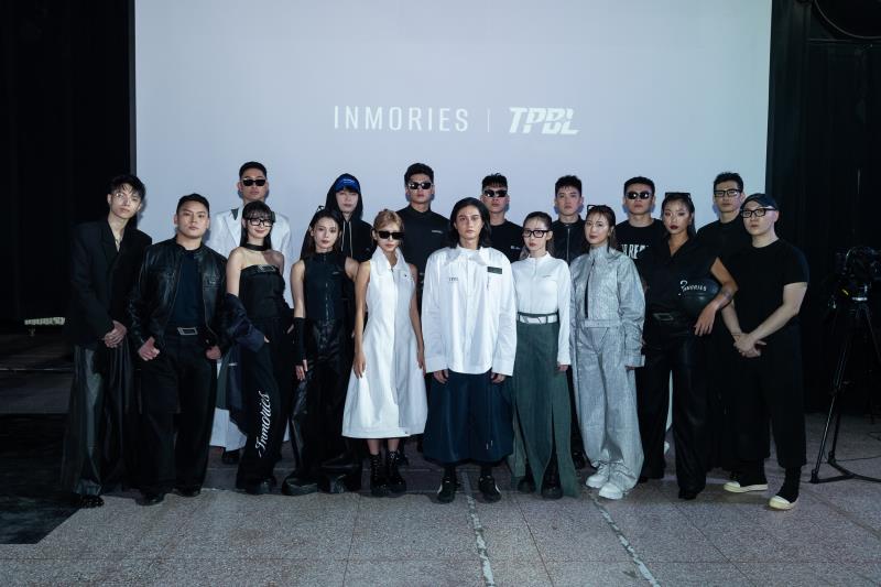 iNMORIES SS27。