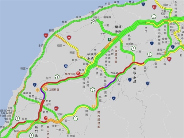 初二國道路況 上午部分路段紫爆車速不到20公里