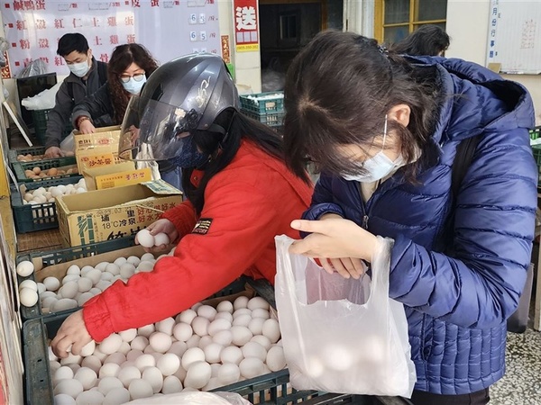 蛋荒何時緩解 陳吉仲：國內市場產量5月回穩