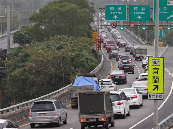 清明連假將湧車潮 4/1國道留意7大地雷路段