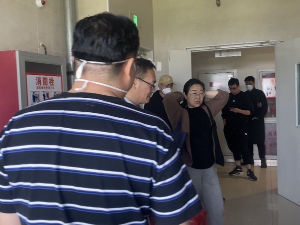 中国当局打压「709大抓捕」维权人士 王全璋李和平等人被逼搬家