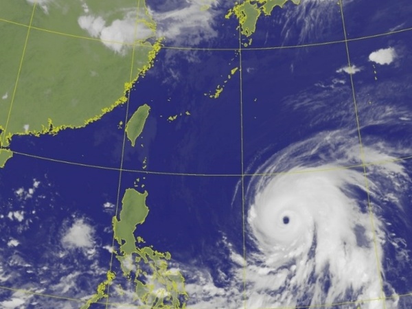 吴德荣：台风玛娃强度已过颠峰 接近台湾时减弱