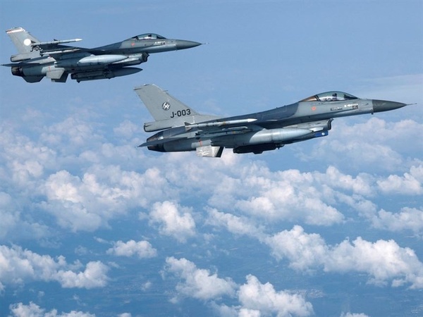美國批准對烏克蘭軍售案 提供F-16戰機訓練與零件