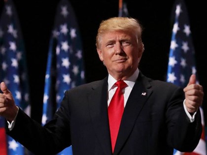 川普4成鐵票不動如山 號召保守派出門投票