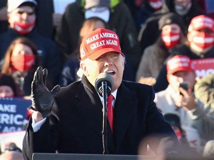 川普密西根州興訟盼暫停計票 法官不受理