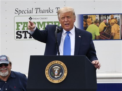 川普指控選舉舞弊 助長極右派「匿名者Q」散布陰謀論