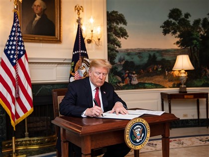 特赦自己或拔掉眼中釘？川普下台前能做什麼