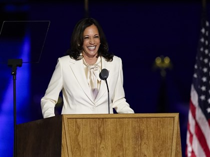 賀錦麗勝選感言：你們為美國帶來嶄新一天[影]