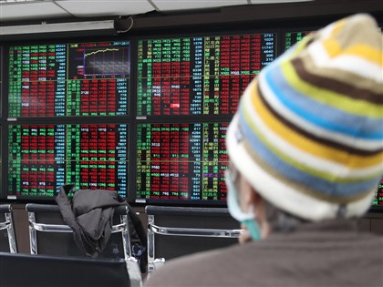 台股大漲269.28點續創新高 台積電衝到605元