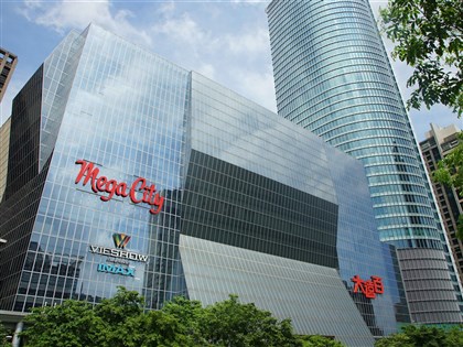 板橋大遠百1685員工快篩全陰性 恢復營業