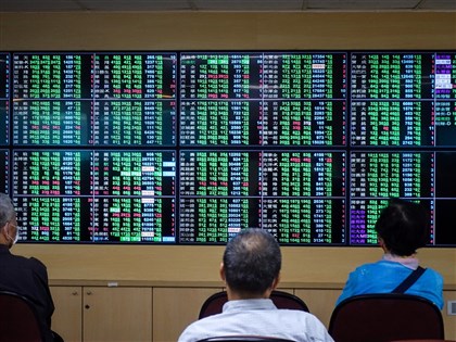 電子權值股疲軟 台股收跌逾百點失守17800點