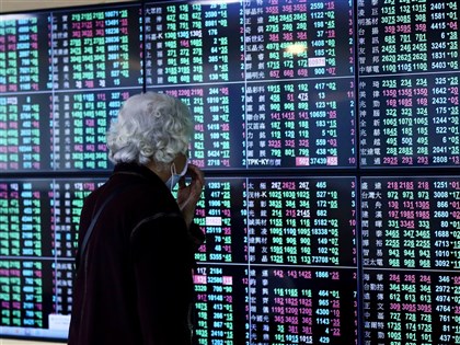 台股下跌134點守住萬七 航運股擺尾反彈