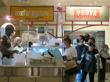 紐約市開全美先例 餐廳內用要出示疫苗接種證明