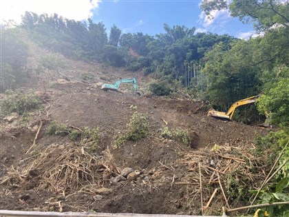 台鐵集集支線邊坡又崩塌 龍泉到集集站一度中斷
