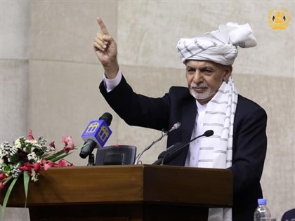 阿富汗垮台官員：總統倉皇逃亡 除衣服一無所有