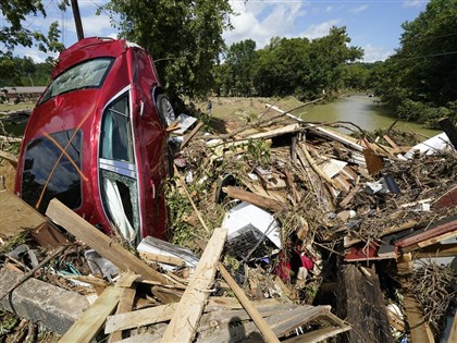 美田納西州破紀錄暴雨釀洪災 至少22死50人失蹤[影]