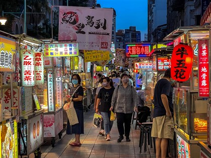 早安世界》五倍券10/8開放領用 國內電商、外送平台有條件適用