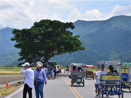 國旅券千元120萬份 10/12起連抽4週