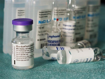 客製化標籤BNT疫苗首批將抵台 永齡：航班滿載協調班機中