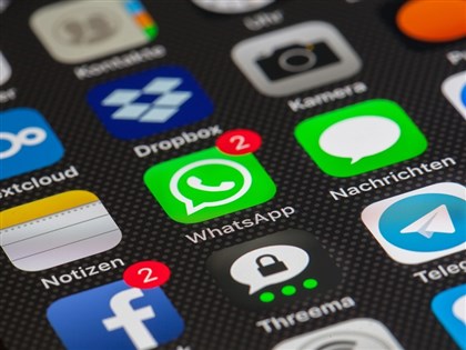 IG臉書WhatsApp全球當機 恐與網域名稱系統有關