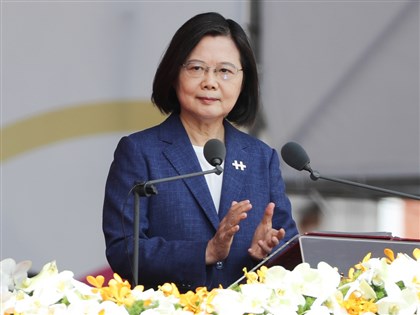 蔡總統國慶談四個堅持 兩岸互不隸屬、主權不容侵犯