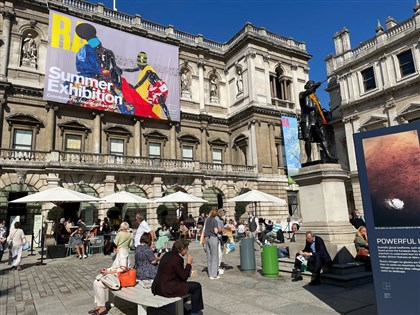 英國單日破5萬例COVID-19確診 7月以來首見