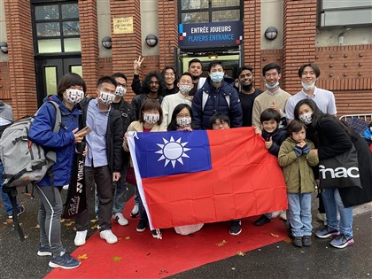 周天成法國公開賽激戰摘銀 當地觀眾大喊台灣加油[影]