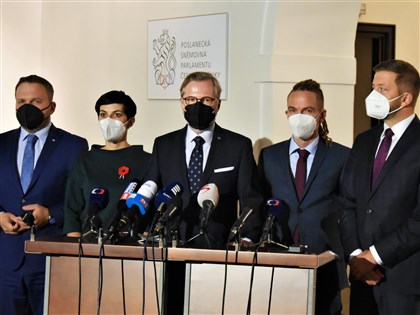 捷克選後變天將籌組聯合政府 兩大聯盟達協議