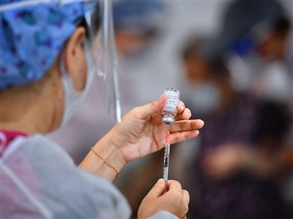 AZ疫苗發明人警告 下一場大流行可能更致命