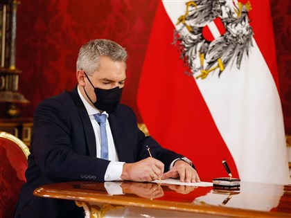 奧地利2個月來第3位總理 內哈默宣誓就職[影]