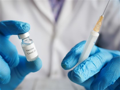 英國研究：兩劑疫苗不足以對抗Omicron變種病毒