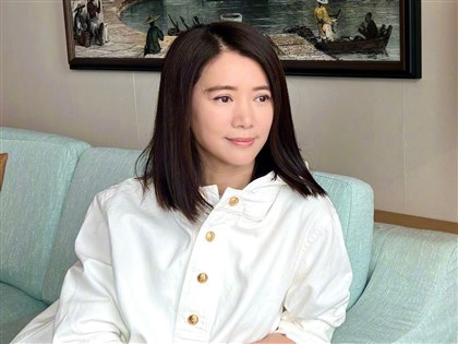 15歲兒子一句話遭轟港獨  袁詠儀急道歉重申全家愛國愛黨