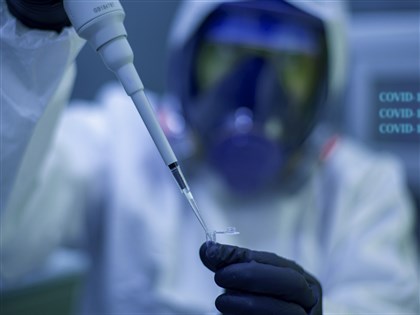 歐盟執委會批准Novavax疫苗 抗疫添利器 