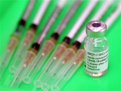 丹麥研究：追加劑打BNT或莫德納疫苗 抗Omicron效力顯增